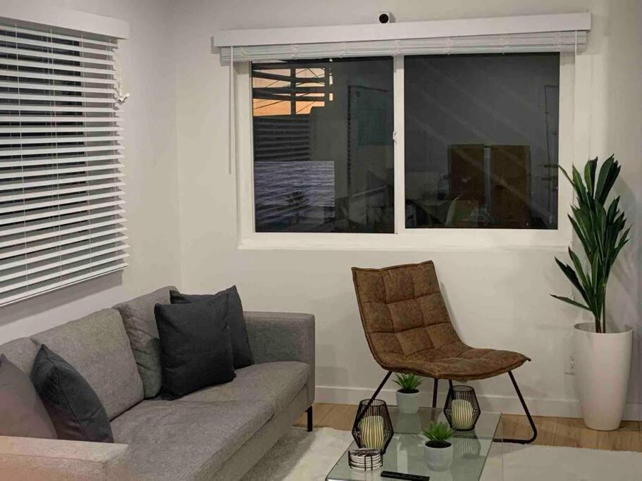 Brand New Ocean-View Beach Home Steps To The Sand! شاطئ مانهاتن المظهر الخارجي الصورة