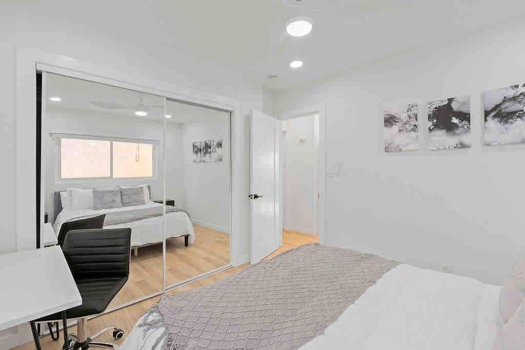 Brand New Ocean-View Beach Home Steps To The Sand! شاطئ مانهاتن المظهر الخارجي الصورة