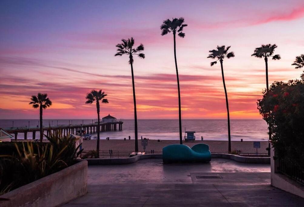 Brand New Ocean-View Beach Home Steps To The Sand! شاطئ مانهاتن المظهر الخارجي الصورة